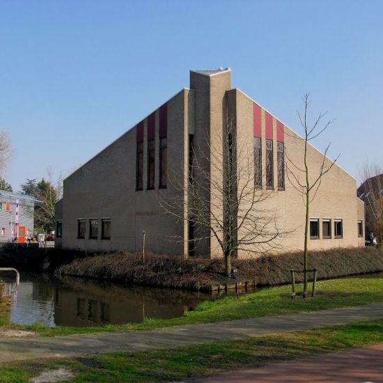 Praisedienst in Ontmoetingskerk Schollevaar