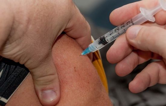 Vaccinatiegraad onder volwassenen daalt