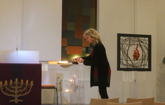 Eerste Taizé-viering ‘God zag dat het goed was’