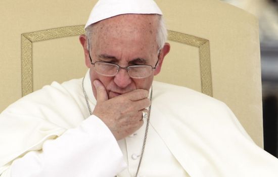 Paus Franciscus ‘pandemie vergroot zorgen kwetsbaren’