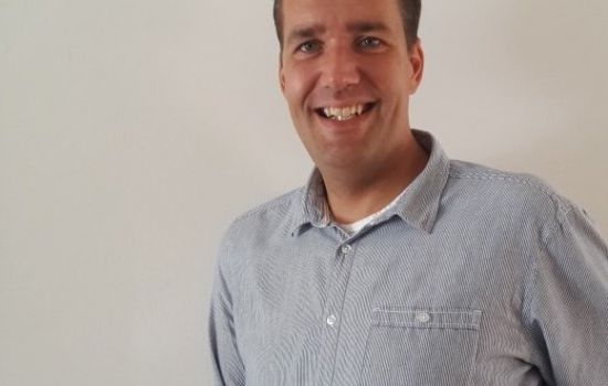 Ds. E. van der Poel beroepen