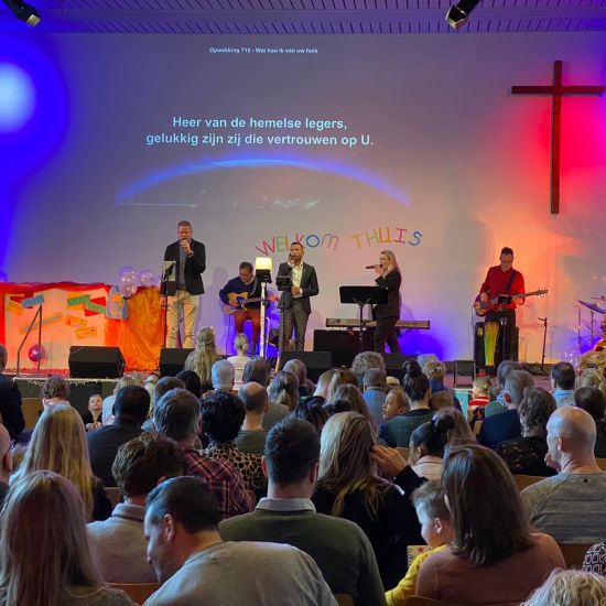 Geslaagde scholenzondag in Het kruispunt