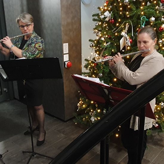 Kerstmuziek aan de Seine (video)