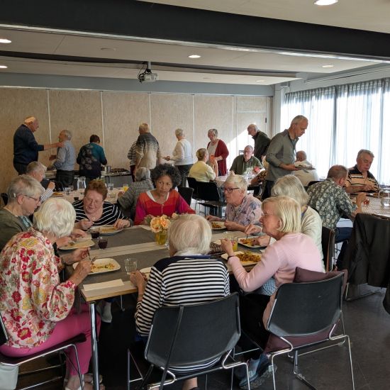 Pasta maaltijd bij Inloophuis Koffie Enzo