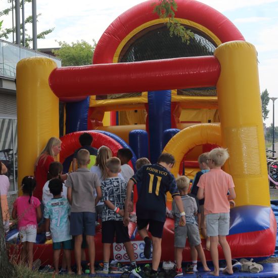 Dikke pret op Zomerfeest (foto 's) 1