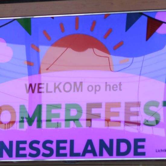 Dikke pret op Zomerfeest (foto 's)