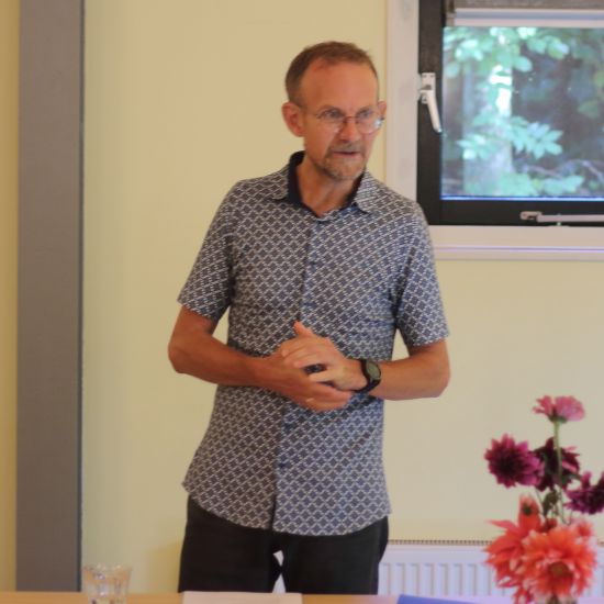 Boekpresentatie God alles in allen de foto 's 1